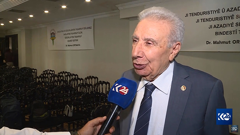 Peyam û jiyana bijîşk Mahmût Ortakaya wek belgefîlm hat nîşandan